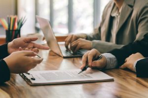 Four Reasons to Buy a Business Online